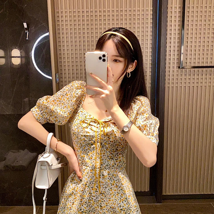 Mishow Vintage Square Collar Floral Mini Dress MX20B1087