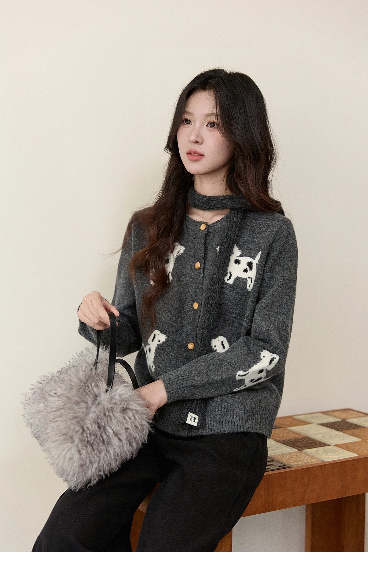 Mishow Puppy Jacquard Crew Neck Cardigan MXE93Z2950