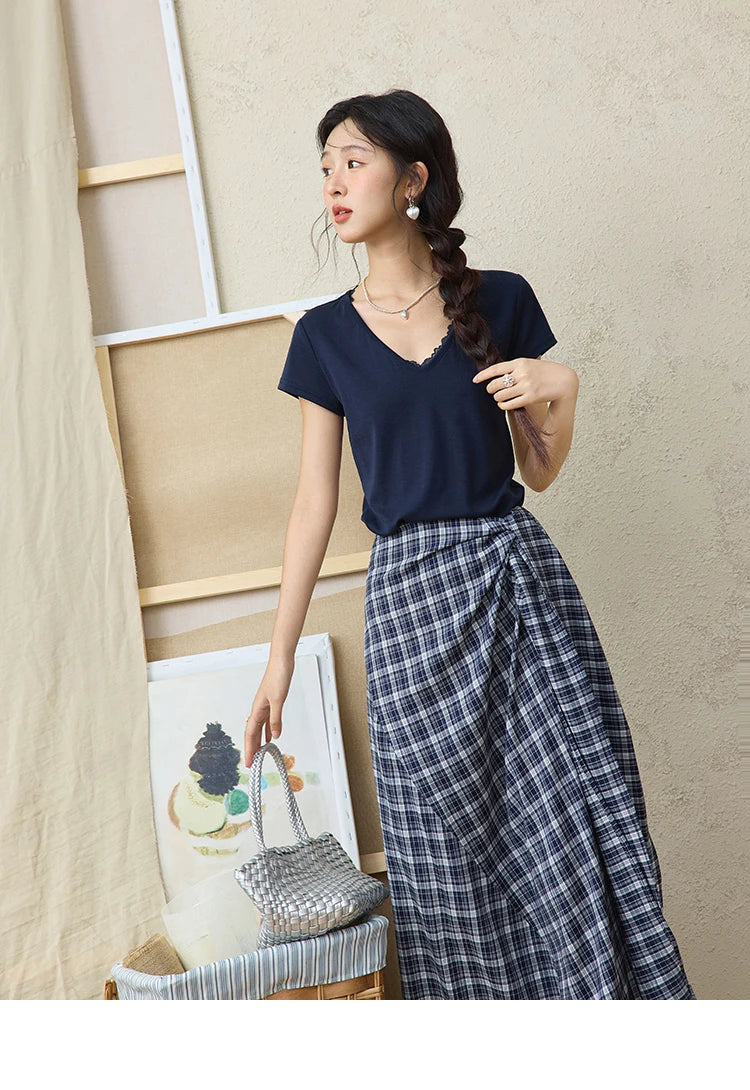 Mishow V-Neck Lace Spliced Office Tee MXE36T0644