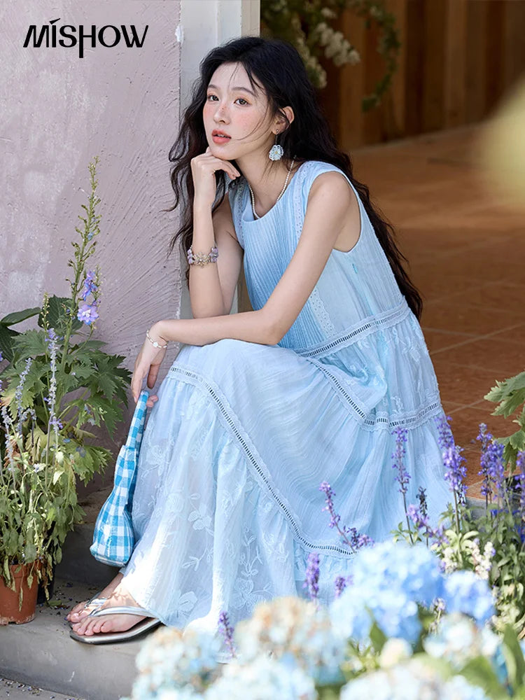 Mishow O-Neck Sleeveless Lace Splicing Long Dress MXE35L2229