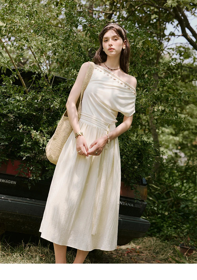 Mishow Shell Webbing Oblique Collar Slim Dress MXE31L2189