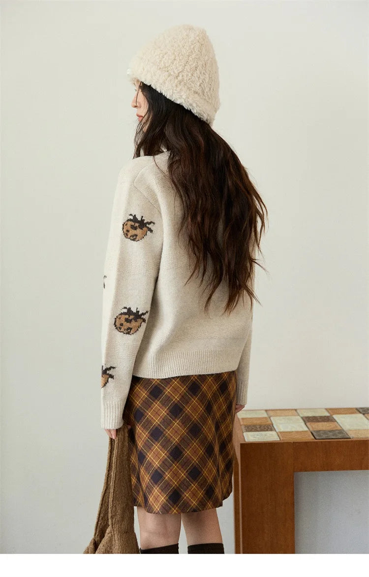 Mishow Funny Pineapple Jacquard Round Neck Cardigan MXE87Z2752