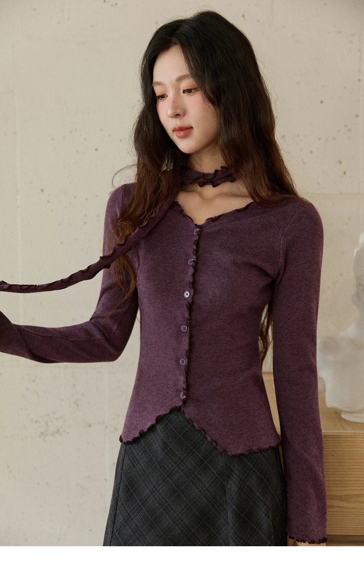 Mishow Ruffled Edge V-Neck Ribbon Knit Pullover MXE86Z2728