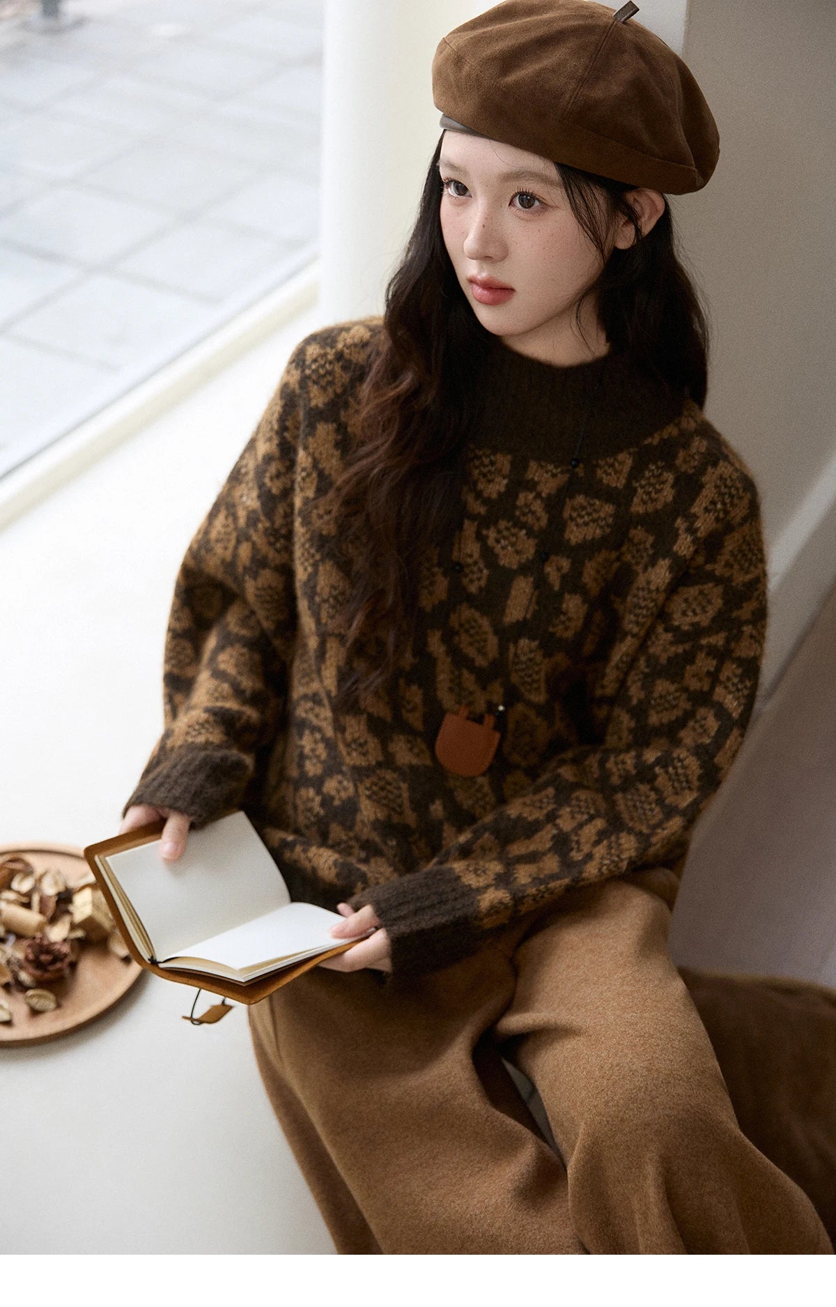 Mishow Color Block Leopard Jacquard Half Turtleneck Sweater MXE91Z2839