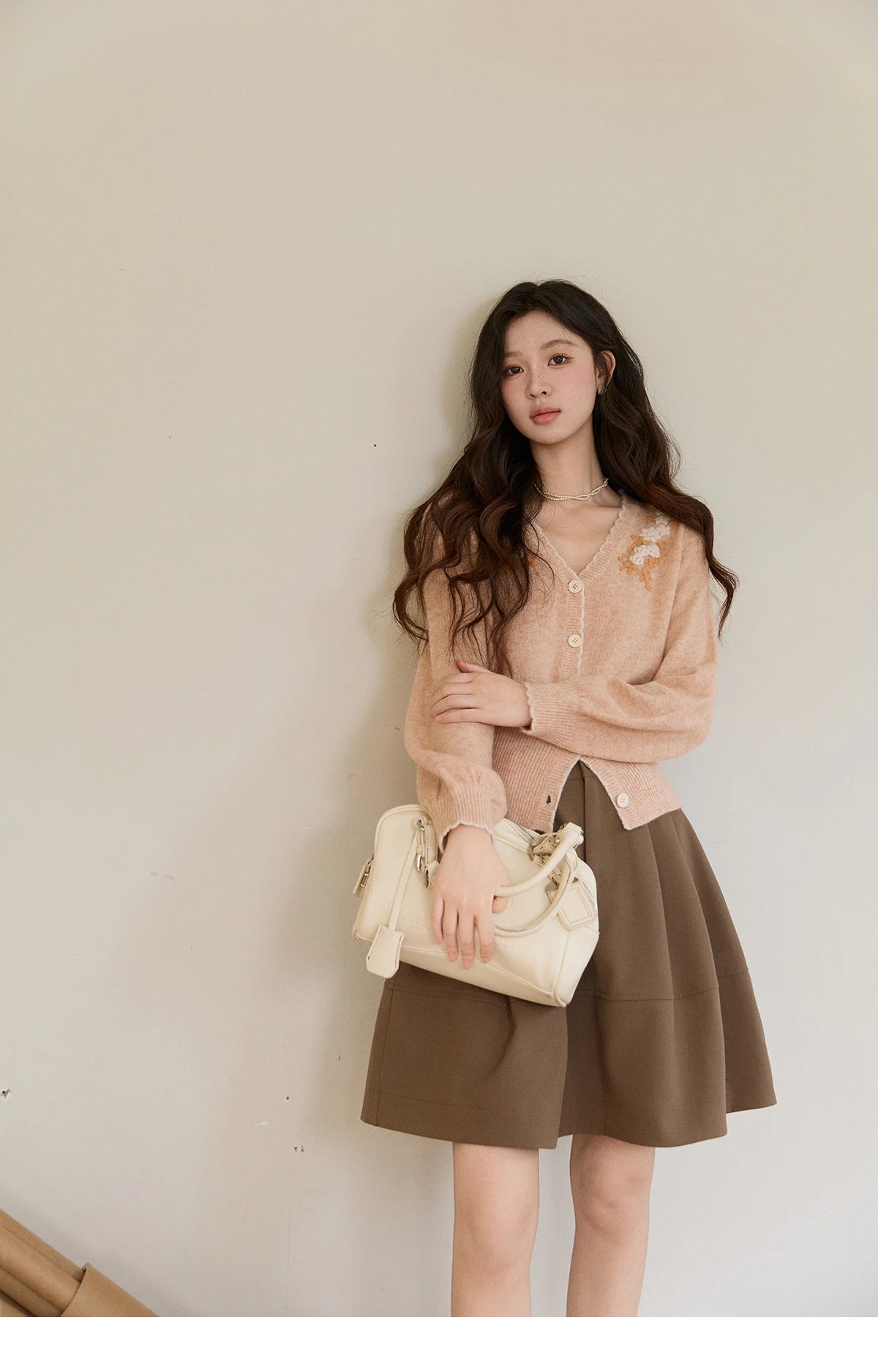 Mishow Floral Embroidery V-Neck Slim Cardigan MXF11Z2917