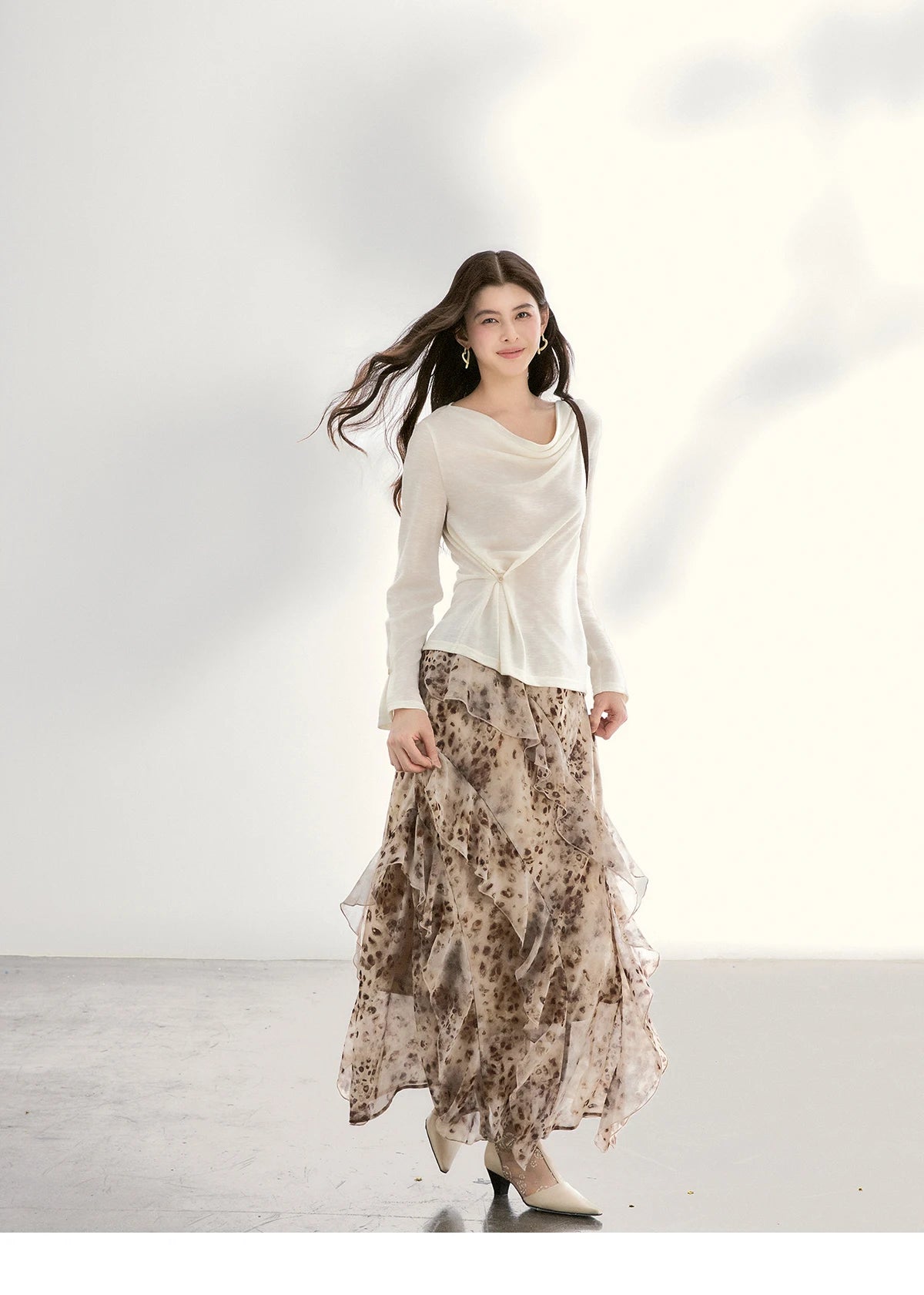 MISHOW Leopard Print Maxi Skirt Ruffled Chiffon Elastic Waist MXF108B0772
