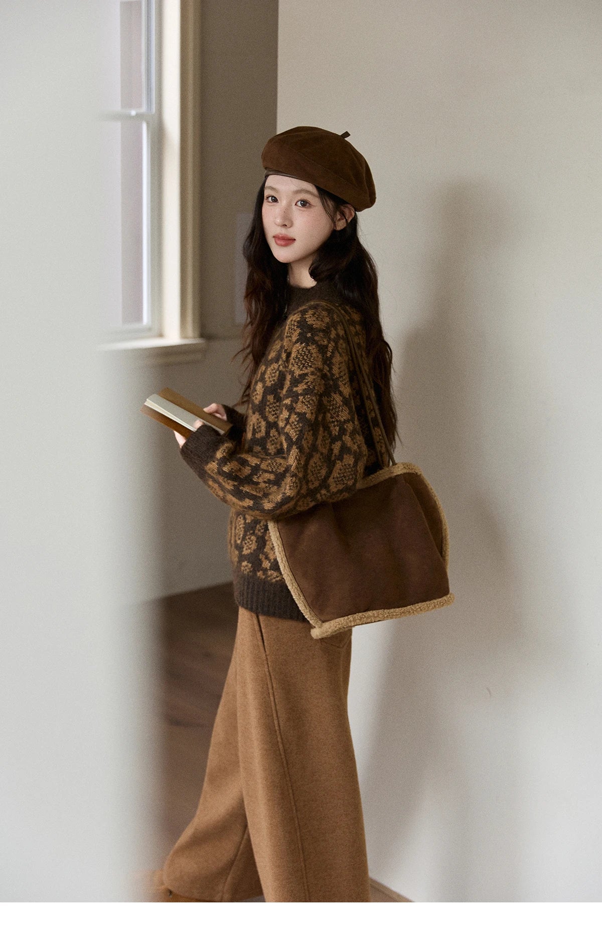 Mishow Color Block Leopard Jacquard Half Turtleneck Sweater MXE91Z2839