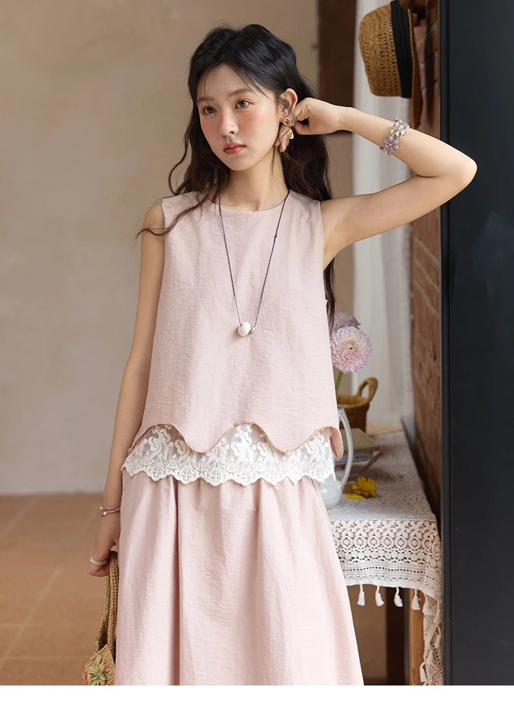 Mishow O-Neck Lace Patchwork Top & Elastic Waist Midi Skirt Set MXE36T0641