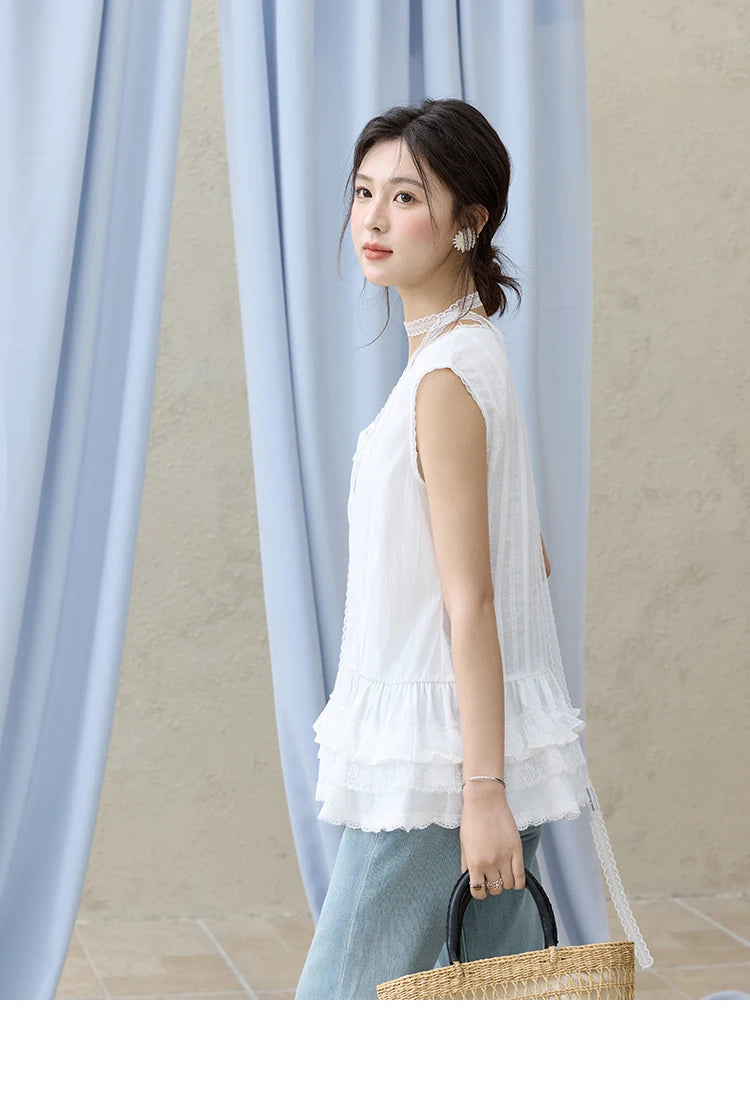 Mishow V-Neck Lace Cake Hem Tank Top MXE31X1779