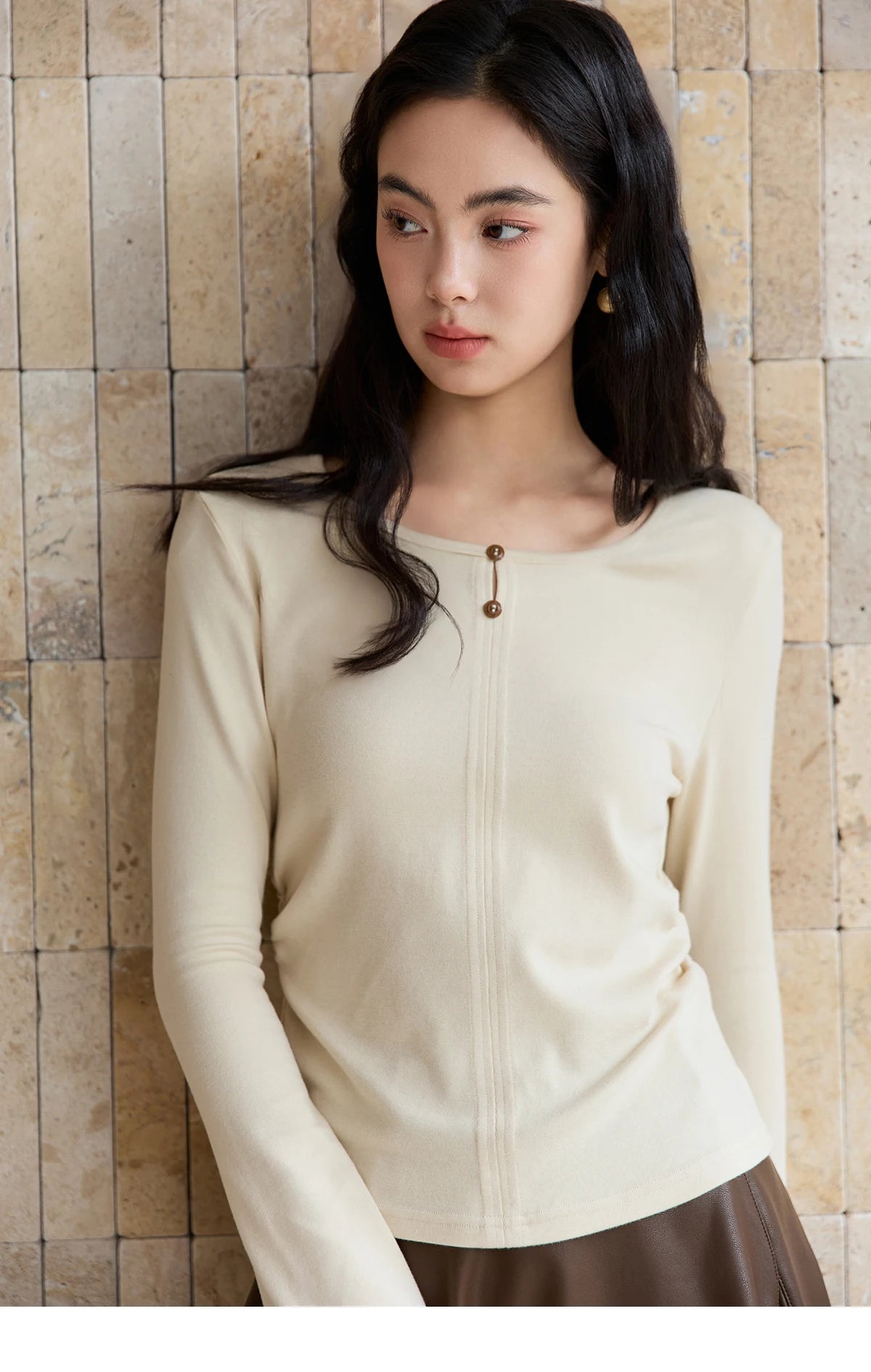 Mishow Apricot Brushed Knit Pleated Pullover MXE48Z2517