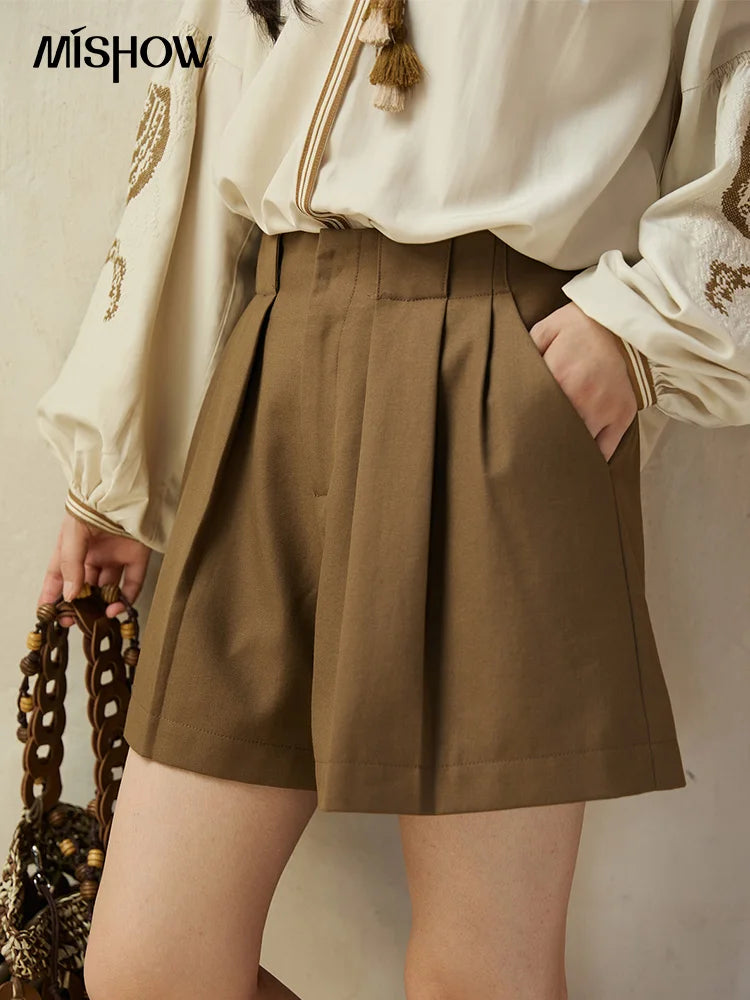 Mishow Brown High Waist I-Shaped Pleated Hook Buckle Shorts MXE41K1022