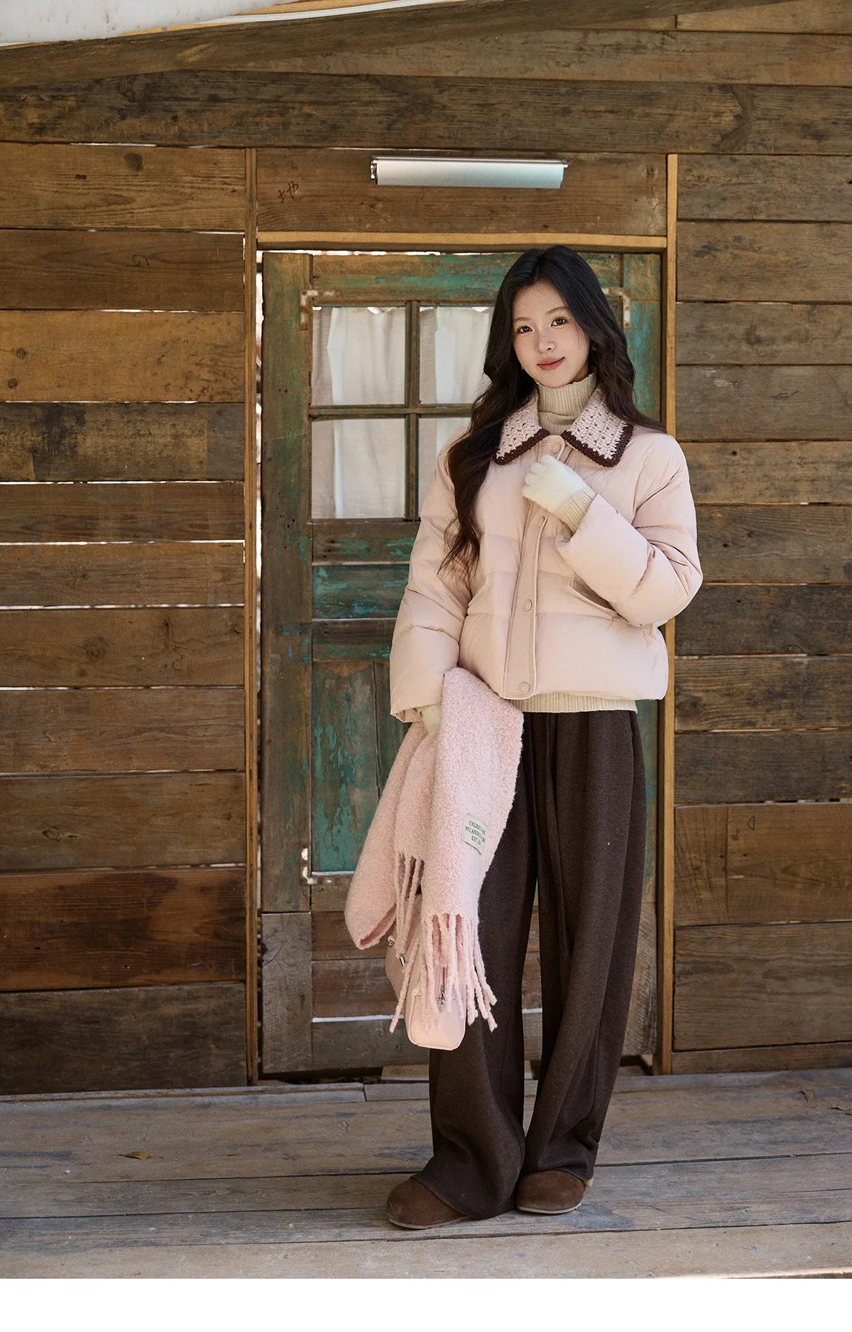 Mishow Knitted Lapel Collar Short Down Jacket MXE94Y0094