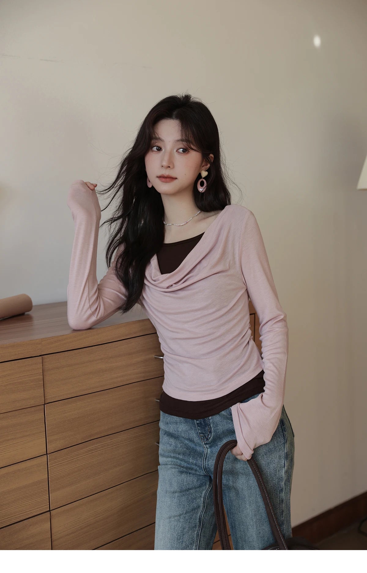 Mishow Multi Colored Fake Two-Piece Swinging Collar Sweater MXE42Z1341