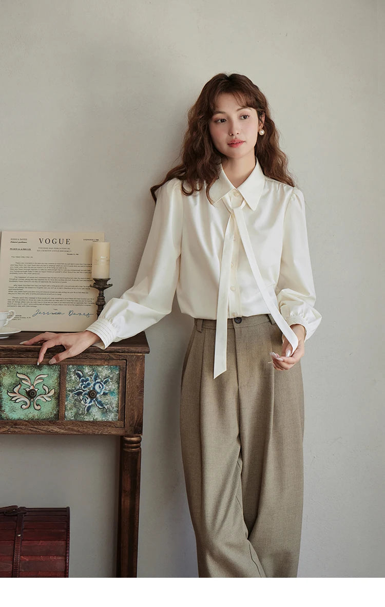 Mishow Retro Round Neck Gold Button Jacket MXC44W0072