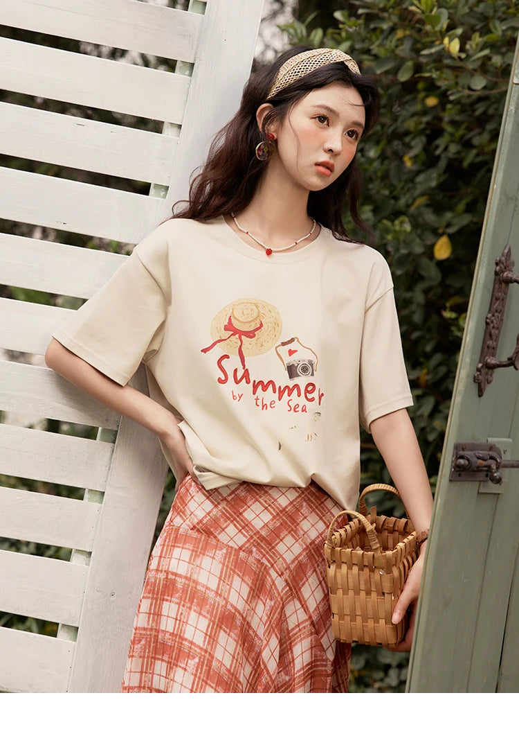 Mishow Cartoon Print Loose Round Neck Tee MXE34T0559