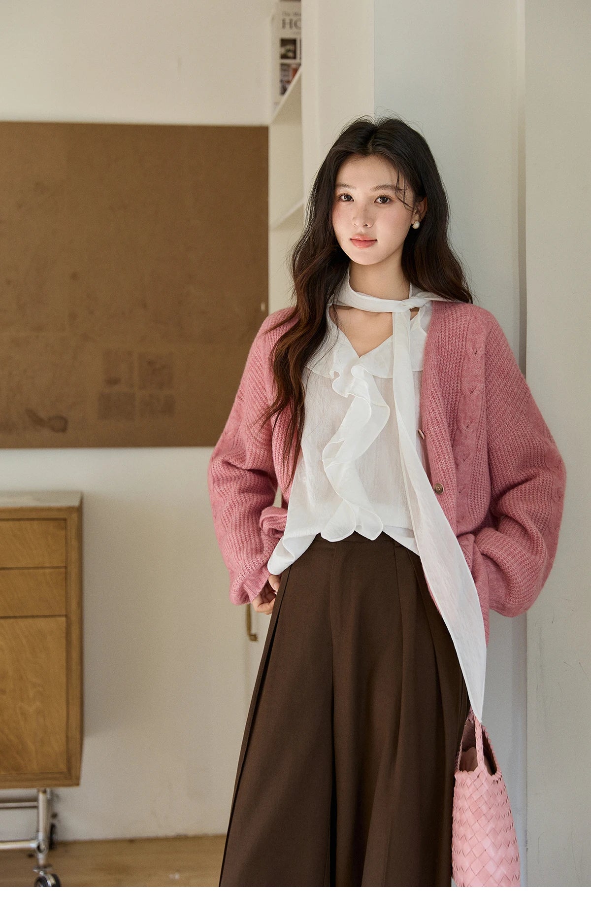 Mishow Dusty Pink V-Neck Knitted Cardigan MXF11Z2898