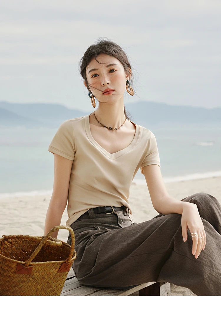 Mishow Solid V-Neck Slim Cotton Tee MXE33T0519