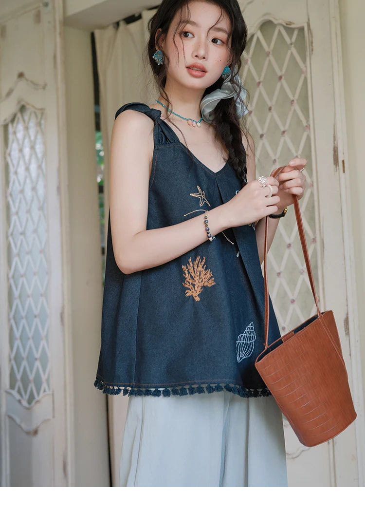 Mishow Embroidery Lace Tassel Denim Vest MXE37X1860