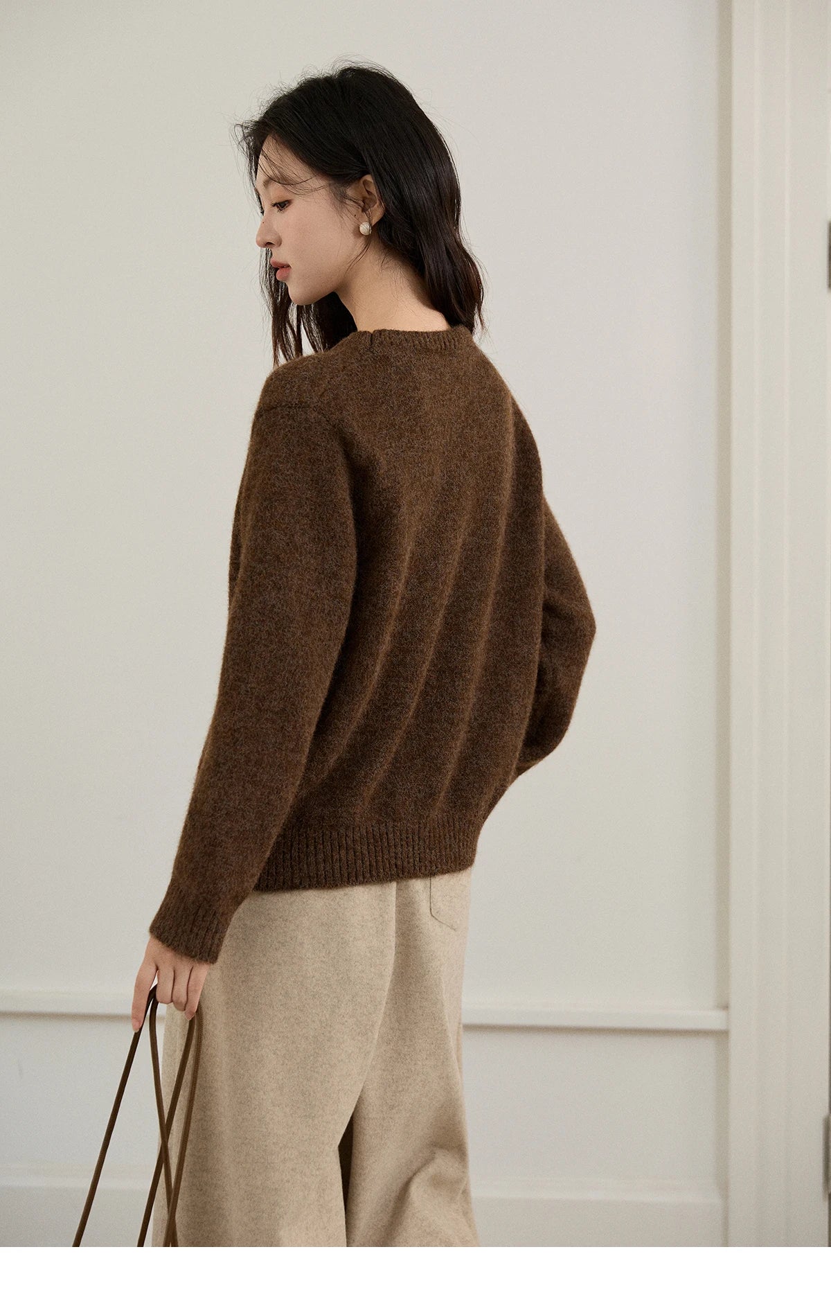 Mishow Brown Cat Pattern Jacquard Pullover MXE94Z2991