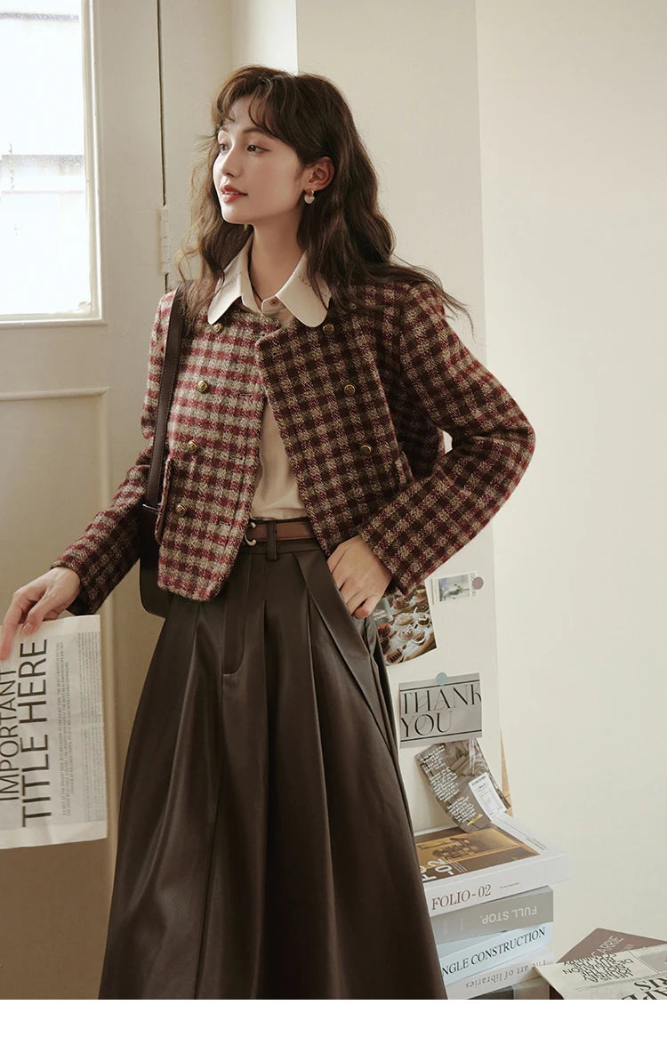 Mishow Vintage French Crop Plaid Woolen Top MXC48W0175