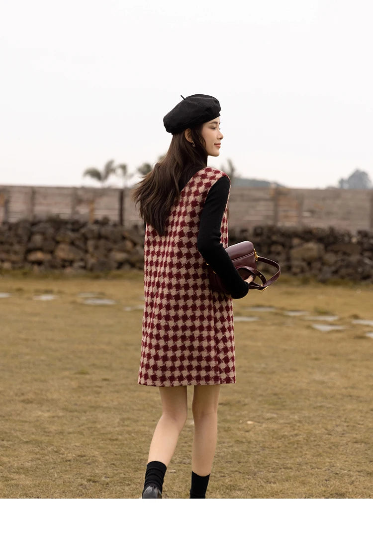 Mishow Plaid V-Neck Sleeveless Woolen Vest Dress MXB47L1332