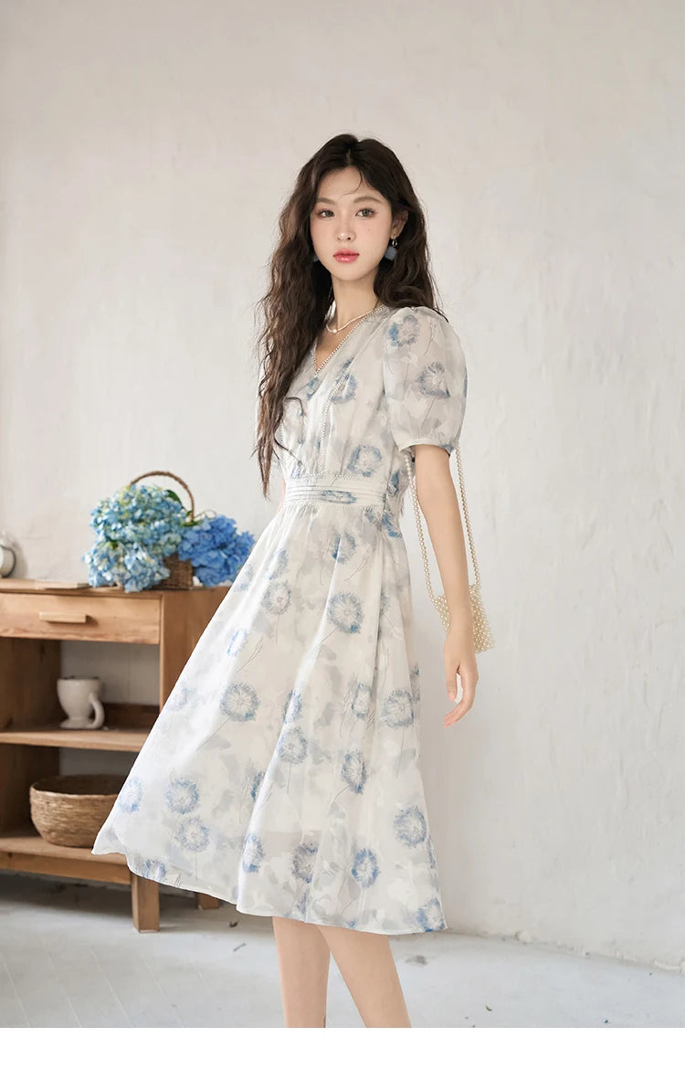 Mishow Taraxacum Print V-Neck Puff Sleeve Dress MXC39L1555