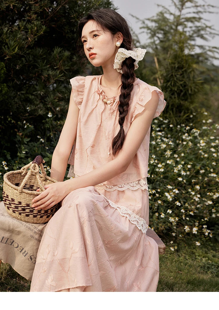 Mishow Short Flying Sleeve Top & Hollow Embroidery A-Line Skirt Set MXE33T0545