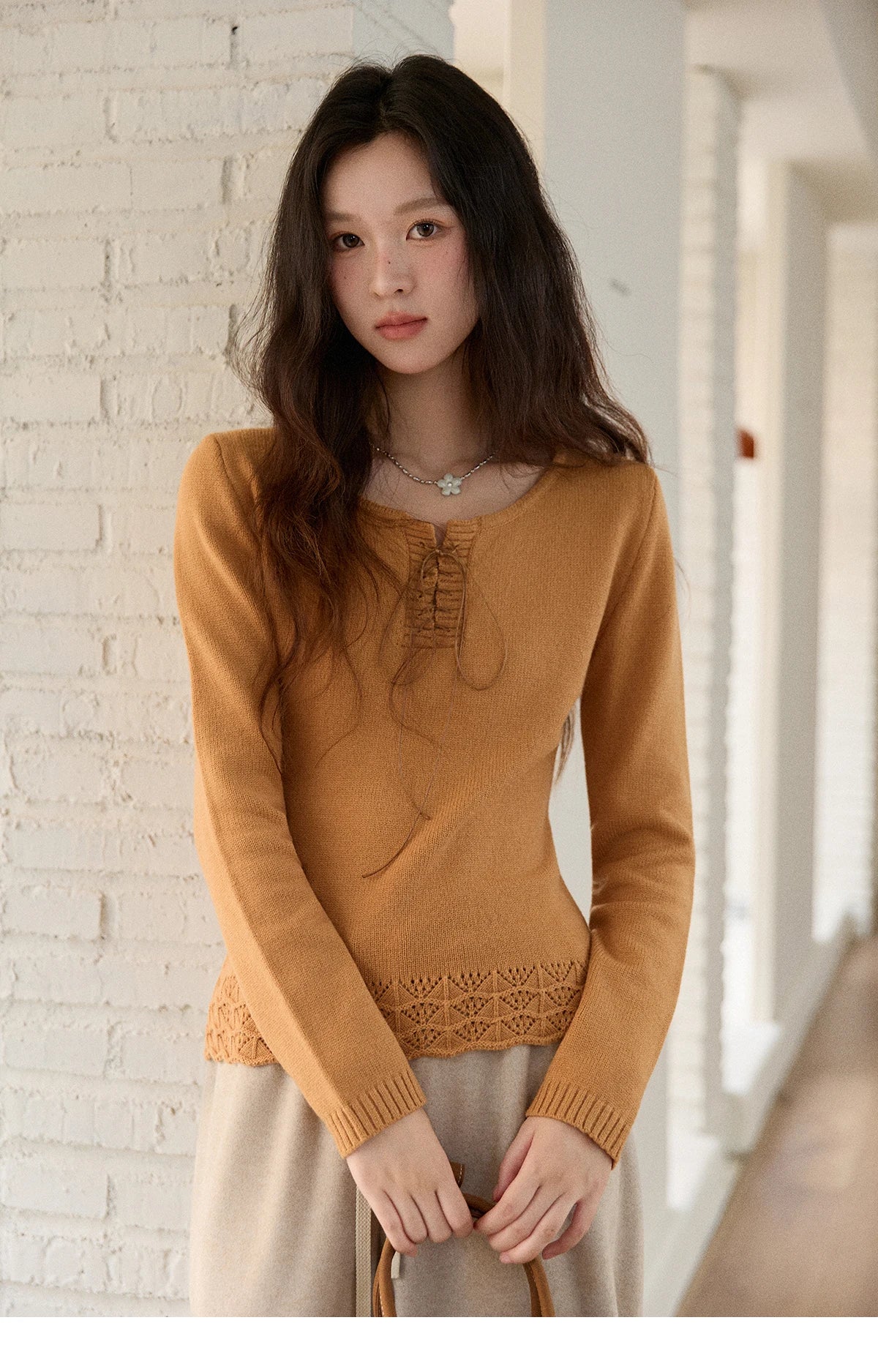 Mishow Beige Contrast French Hem Crochet Sweater MXE89Z2634