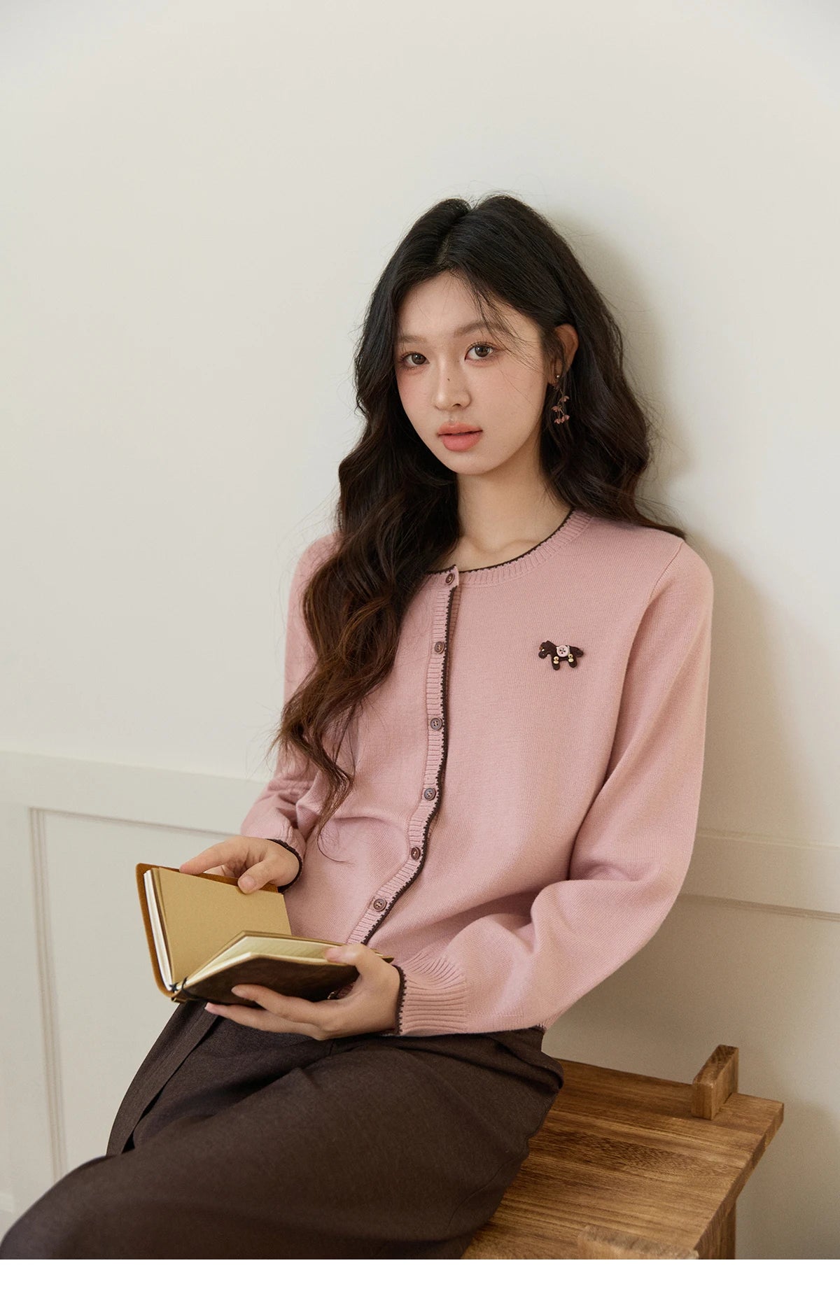 Mishow Pink Contrast Trim Pony Decoration Cardigan MXF108Z1023