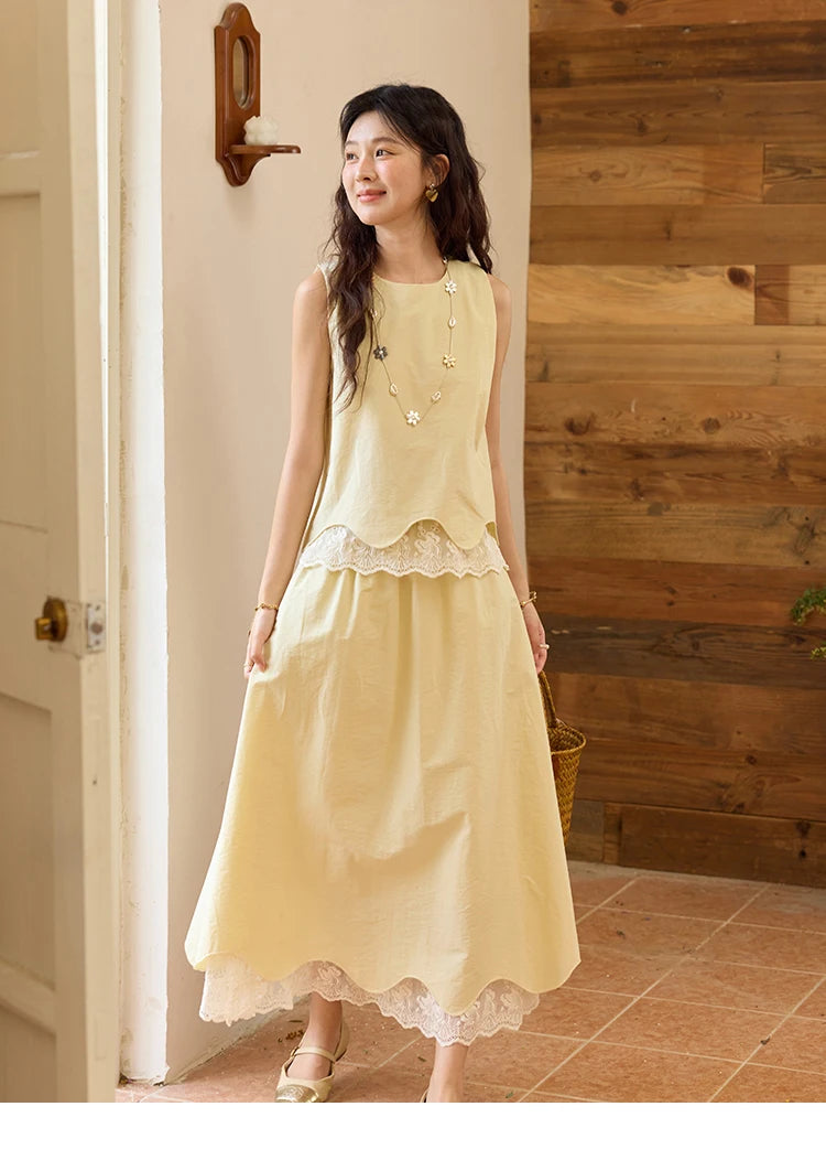 Mishow O-Neck Lace Patchwork Top & Elastic Waist Midi Skirt Set MXE36T0641