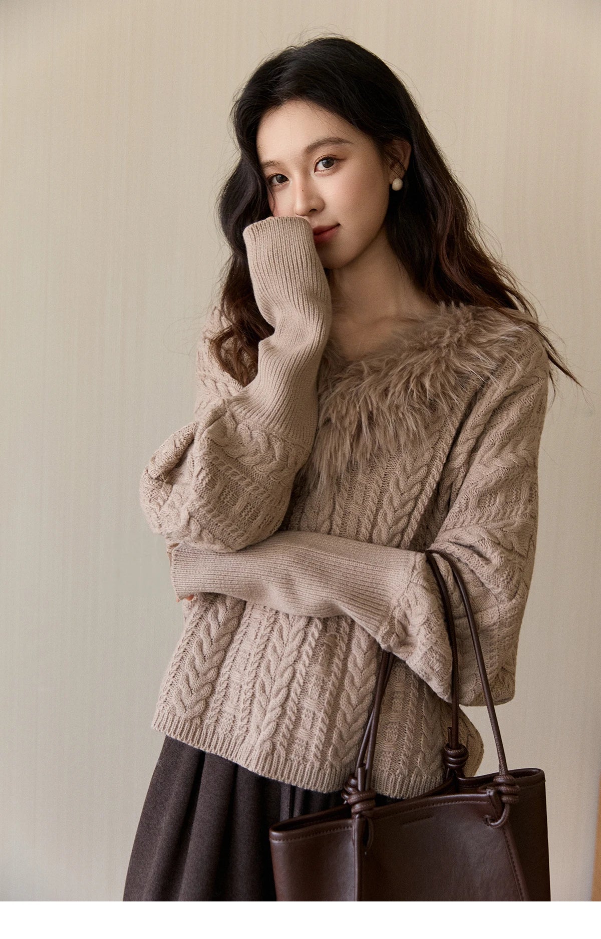 Mishow Faux Fur Collar Batwing Cable Knit Pullover MXE94Z2985