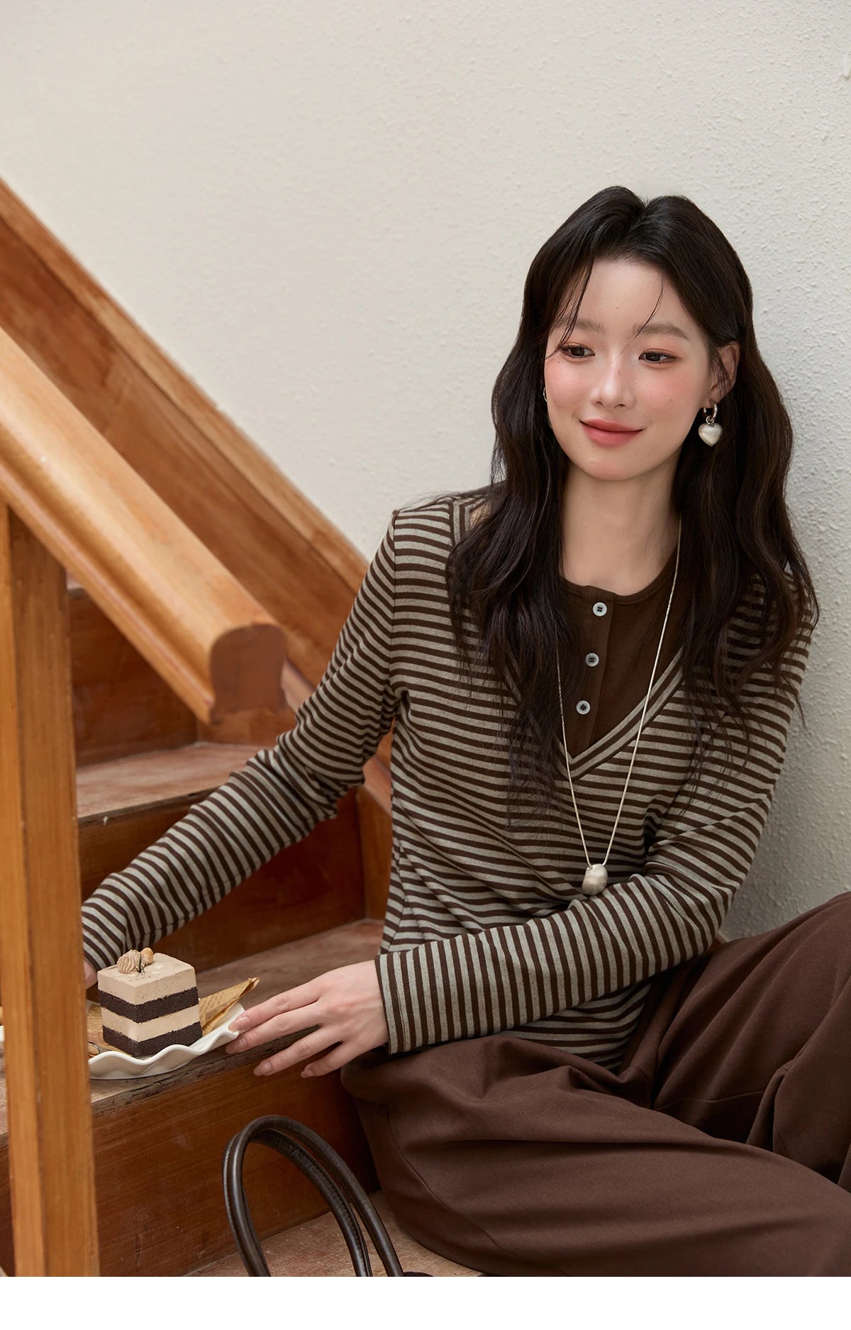Mishow Retro Fake Two-Piece Striped Top MXE51Z2555