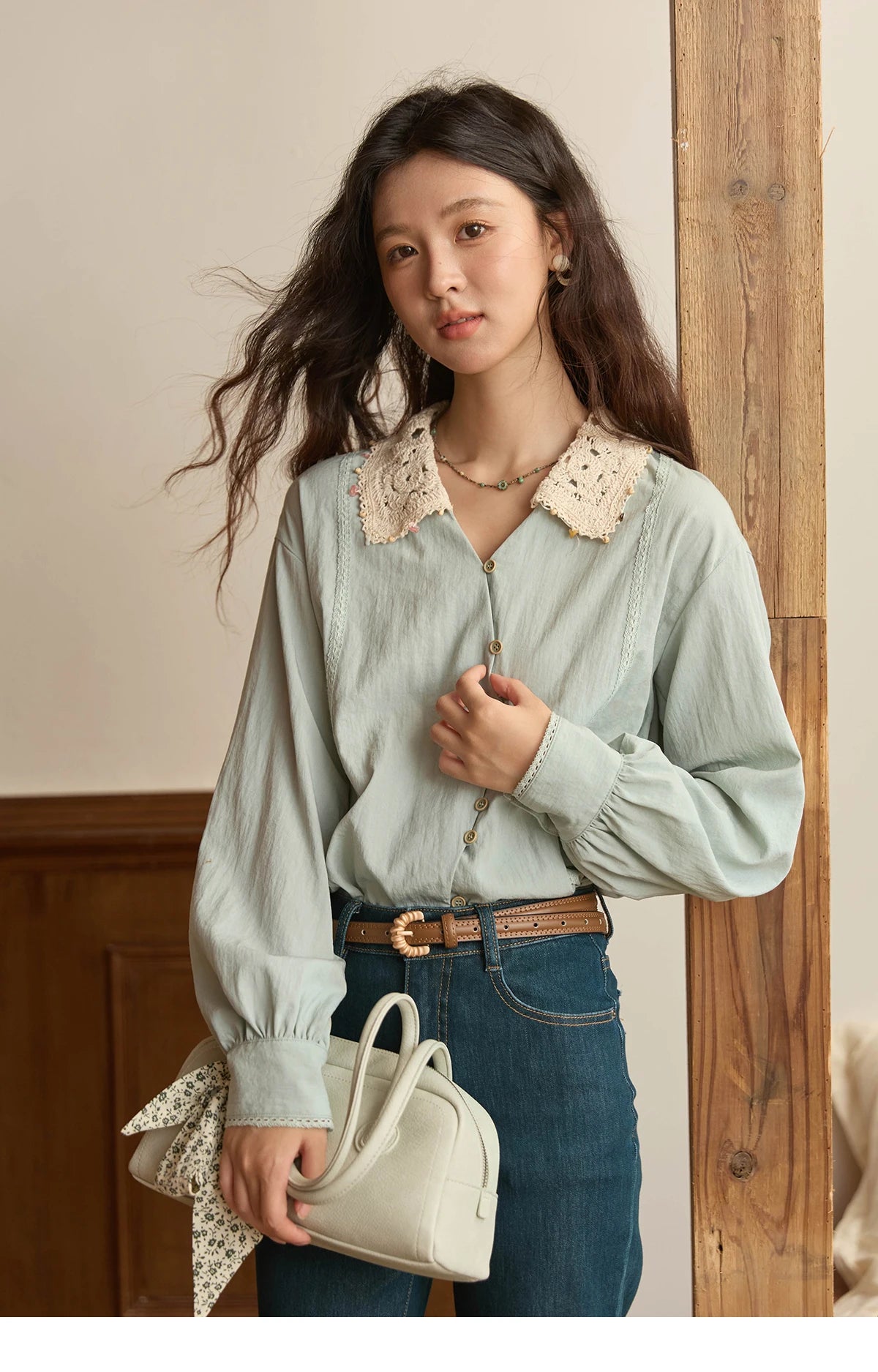MISHOW Linen Shirt Contrast Apricot Lapel Curved Placket MXE43C2387