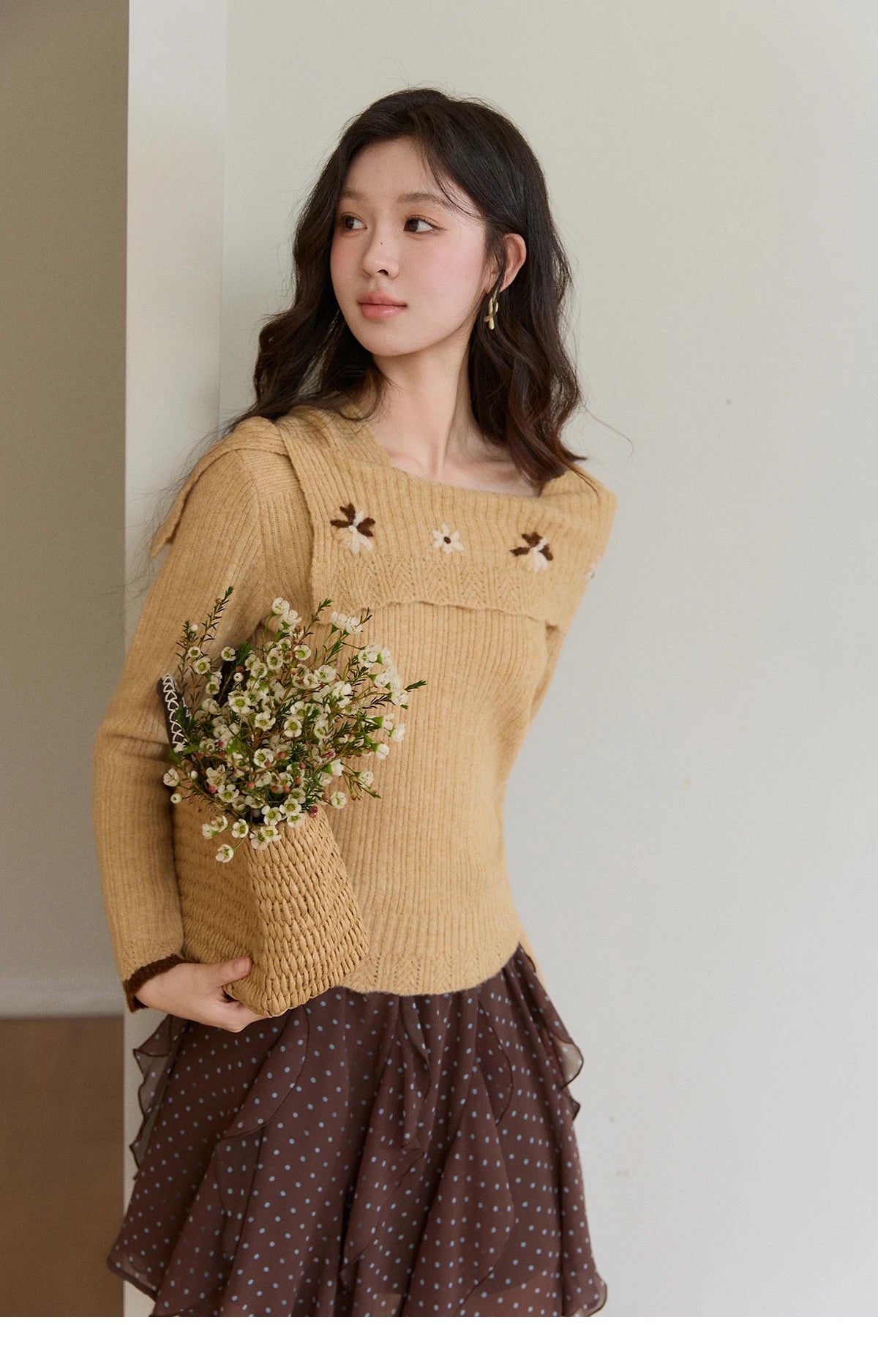 Mishow Yellow One Shoulder Floral Ribbed Sweater MXF11Z2894