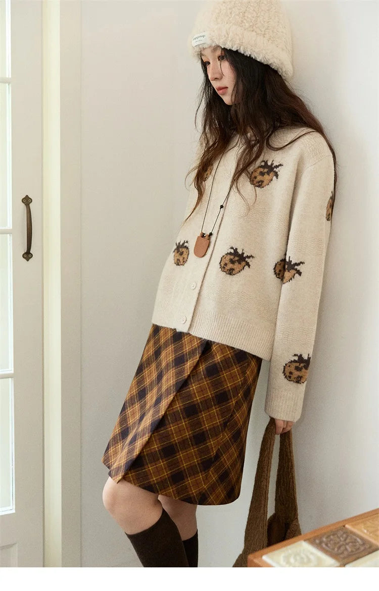 Mishow Funny Pineapple Jacquard Round Neck Cardigan MXE87Z2752