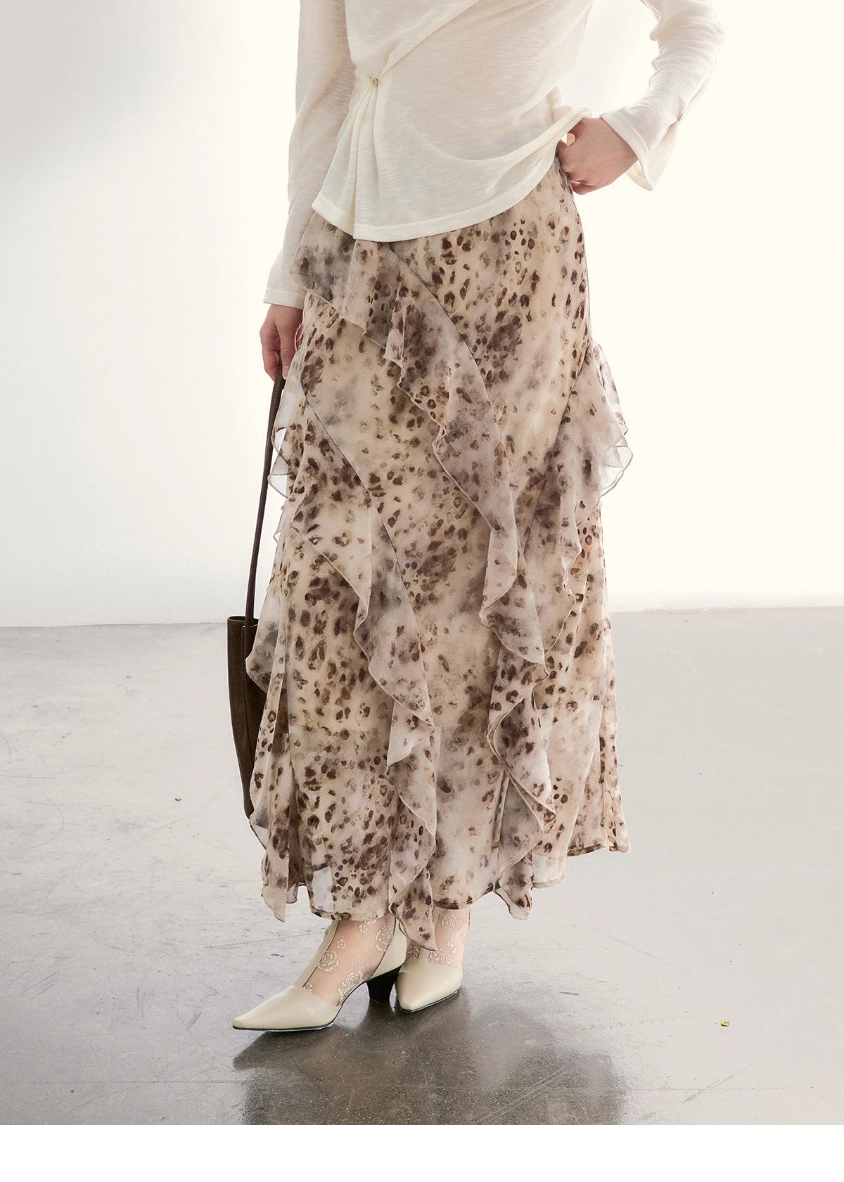 MISHOW Leopard Print Maxi Skirt Ruffled Chiffon Elastic Waist MXF108B0772