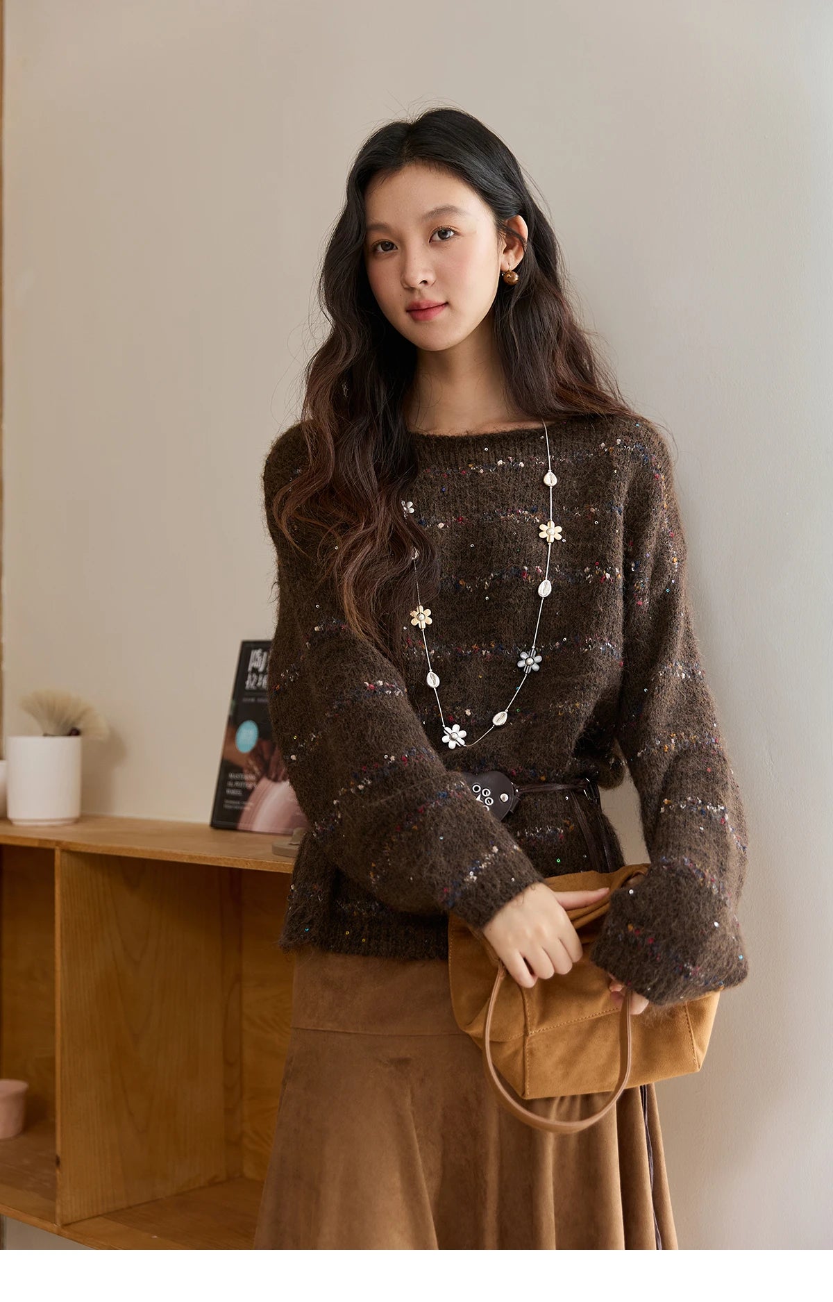 Mishow Brown Chrysanthemum Yarn Round Neck Sweater MXE47Z2574