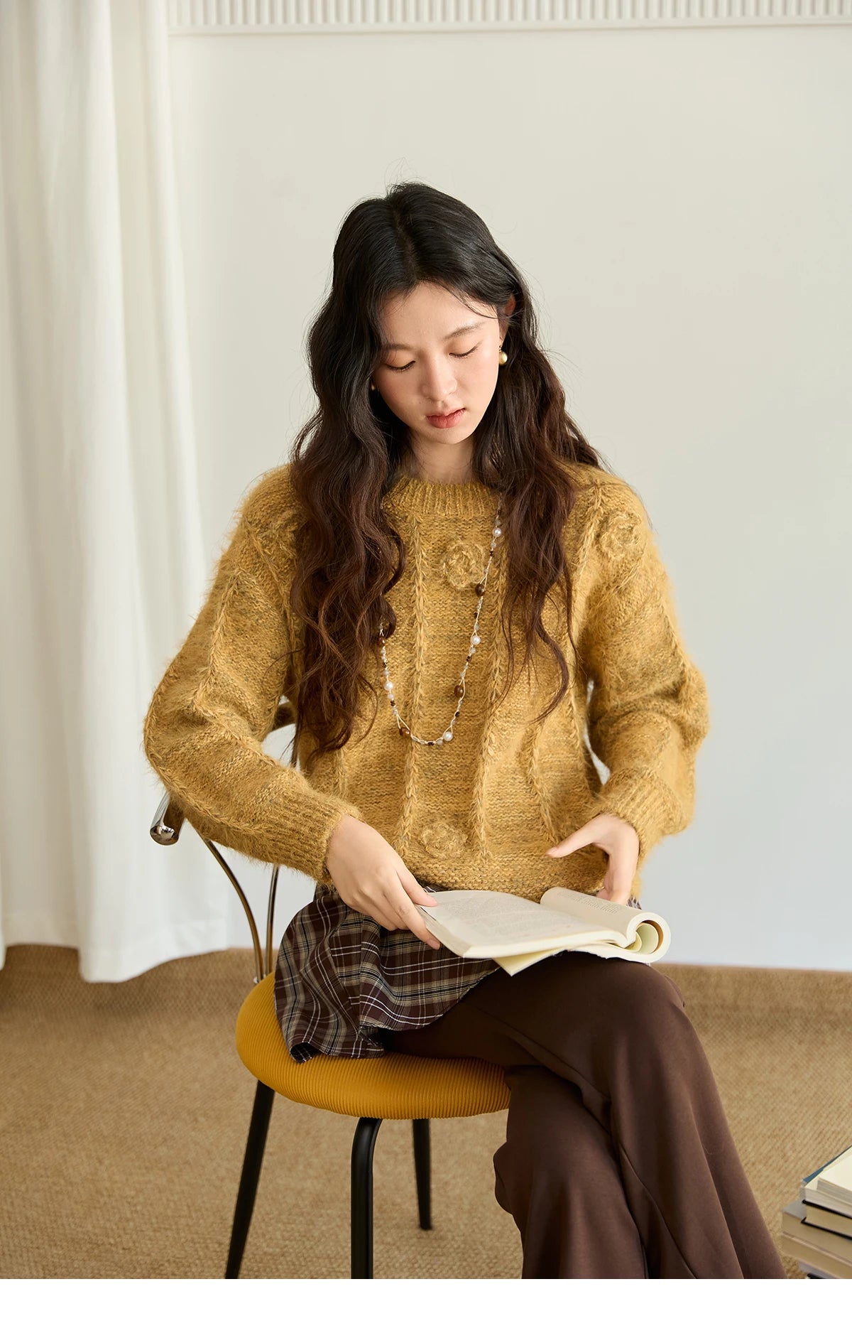 Mishow Retro Yellow 3D Rose Embroidery Pullover MXE47Z2563