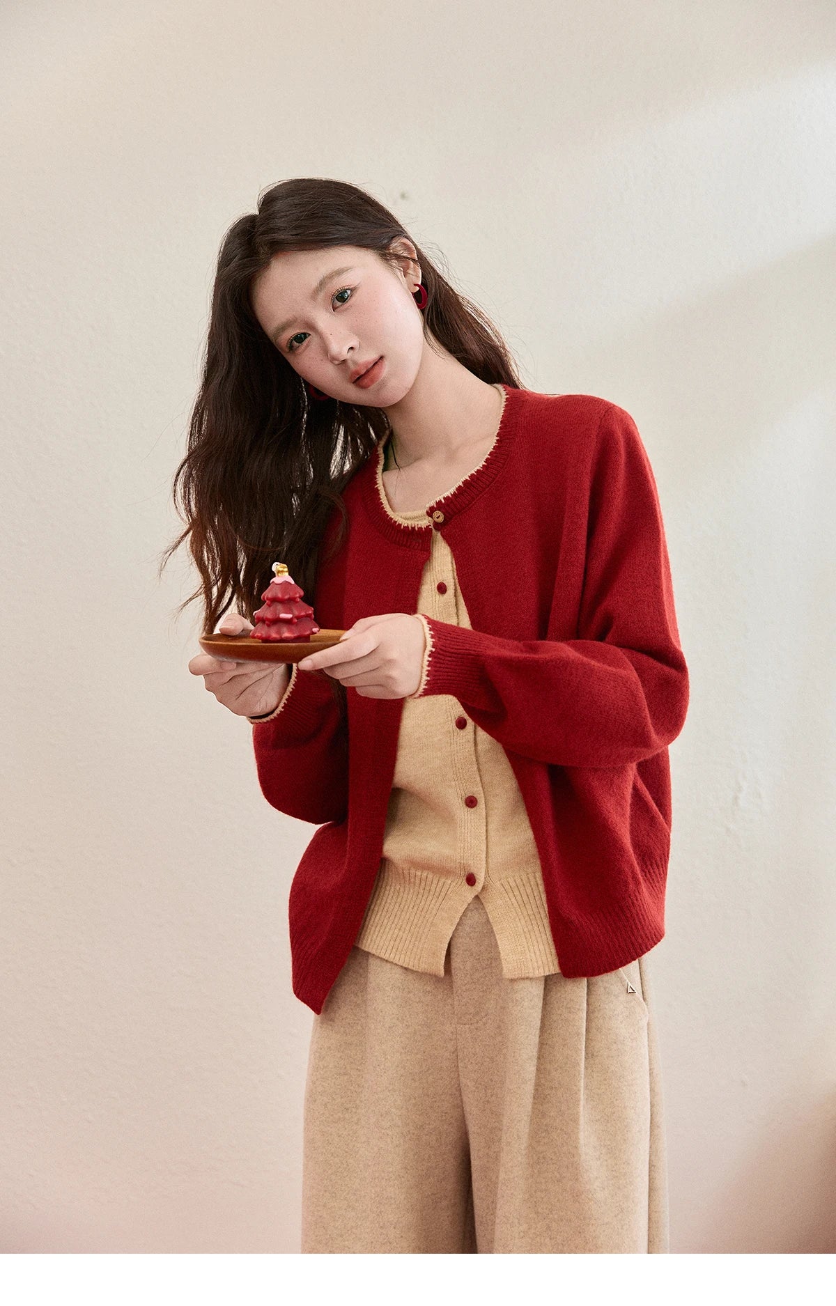 Mishow Color Block Fake Two-Piece Removable Collar Cardigan MXE93Z2816