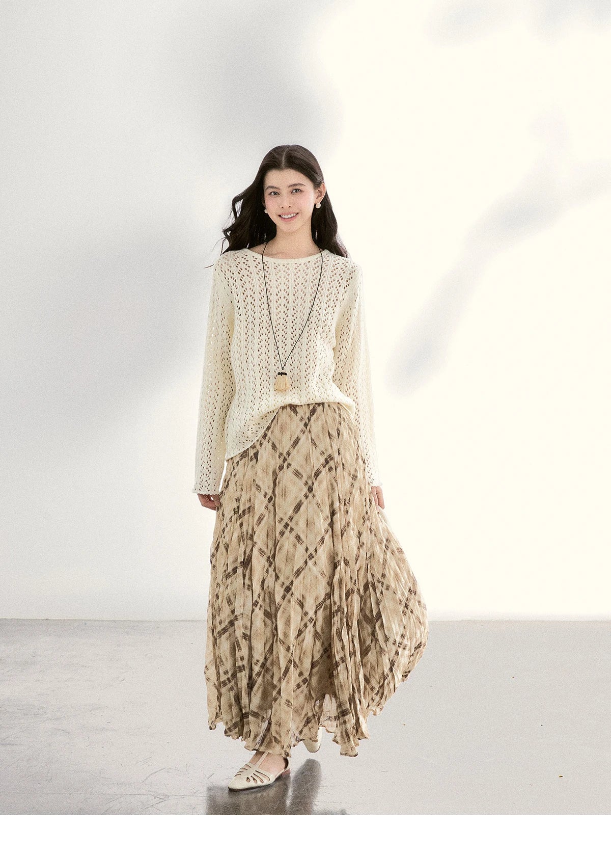Mishow Beige Hollow Crew Neck Sweater MXF13Z3017