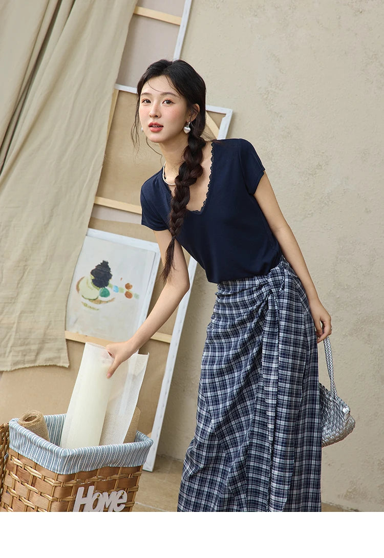 Mishow V-Neck Lace Spliced Office Tee MXE36T0644
