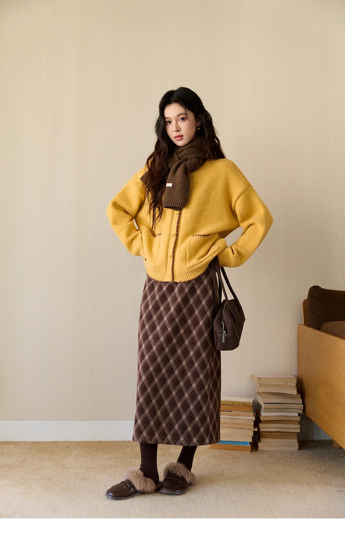 Mishow Yellow Color Collision Edge Pocket Cardigan MXE94Z2973