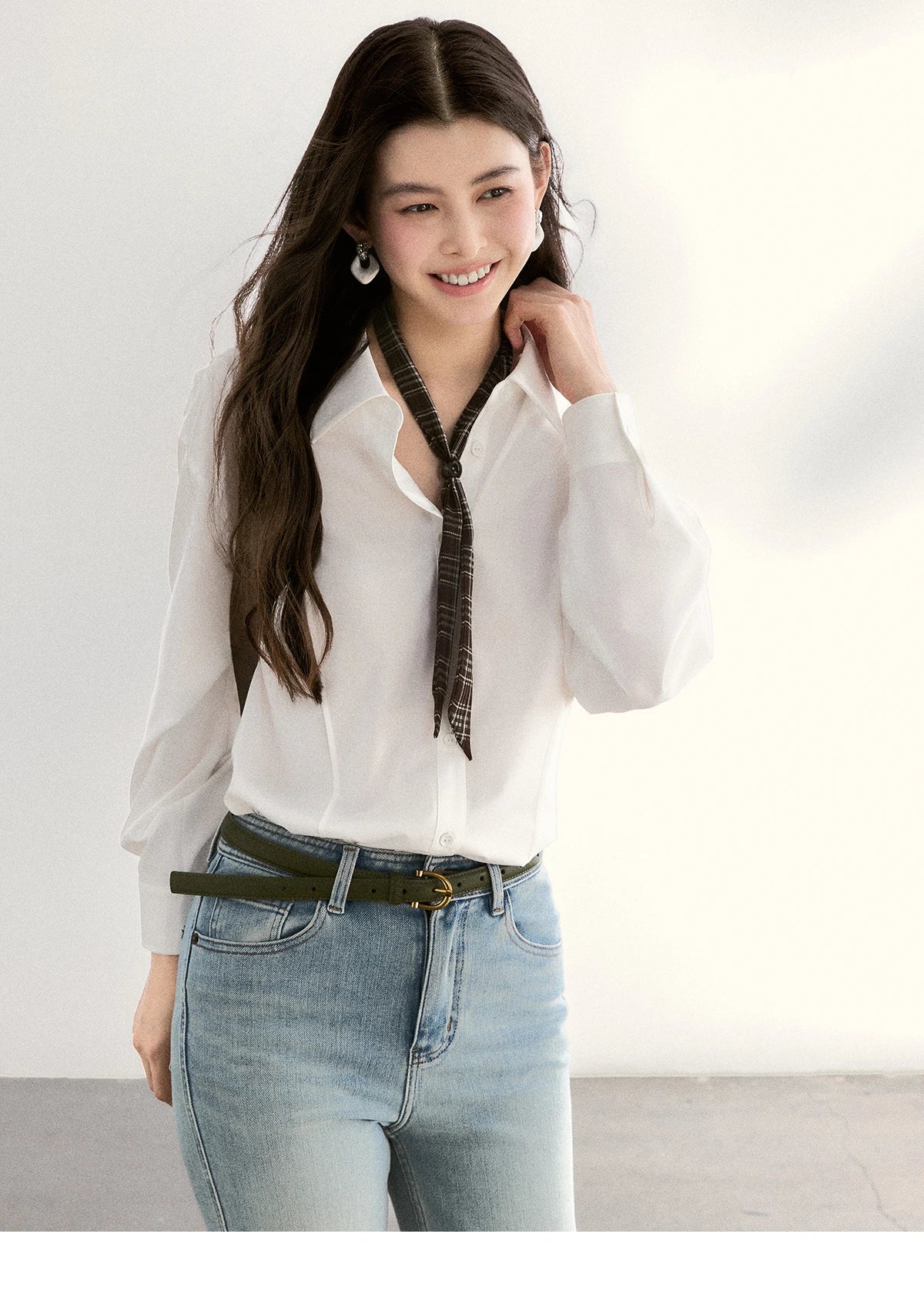MISHOW Casual Loose Shirt with Plaid Scarf Lapel Top MXF108C0815