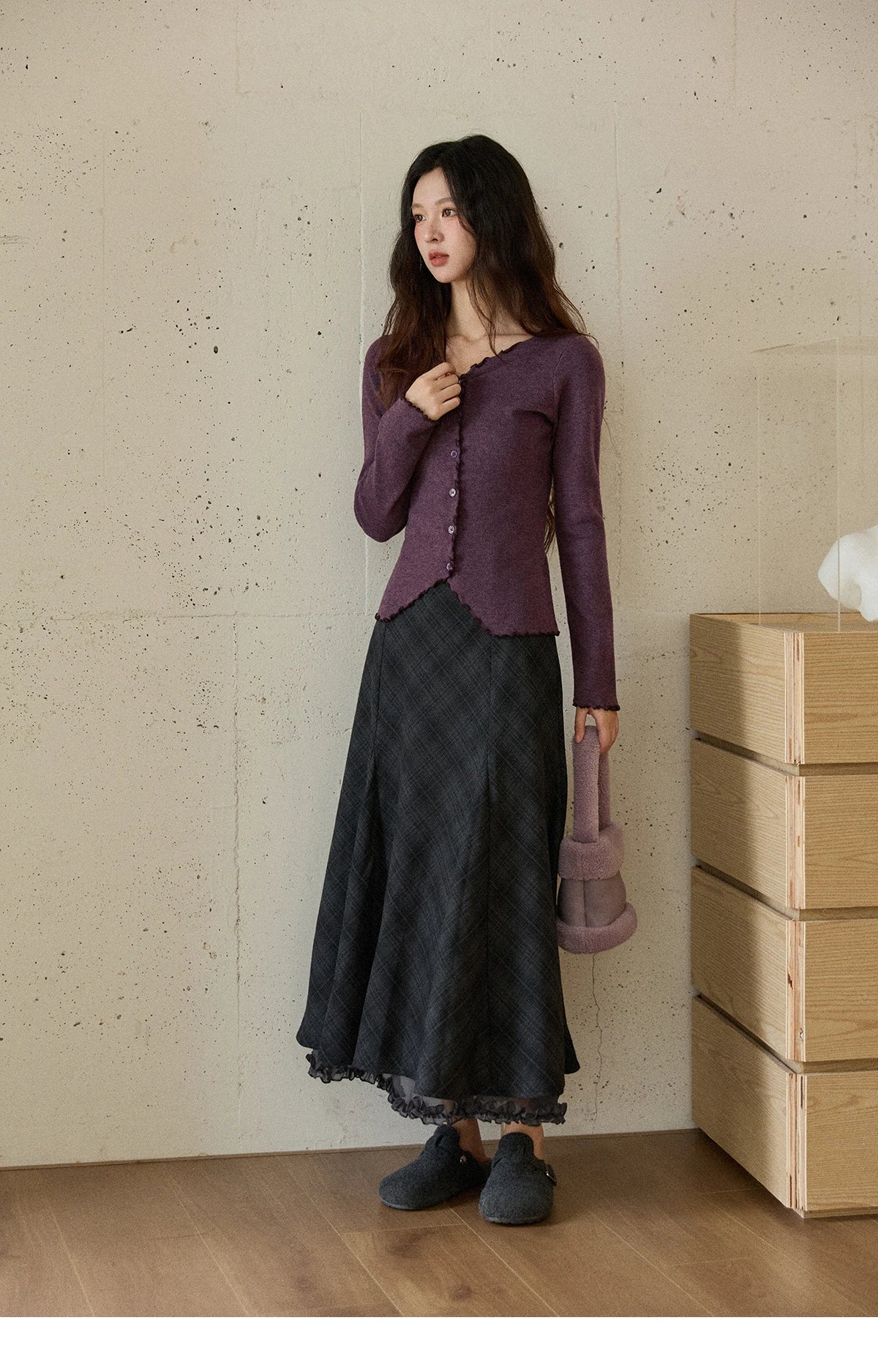 Mishow Ruffled Edge V-Neck Ribbon Knit Pullover MXE86Z2728