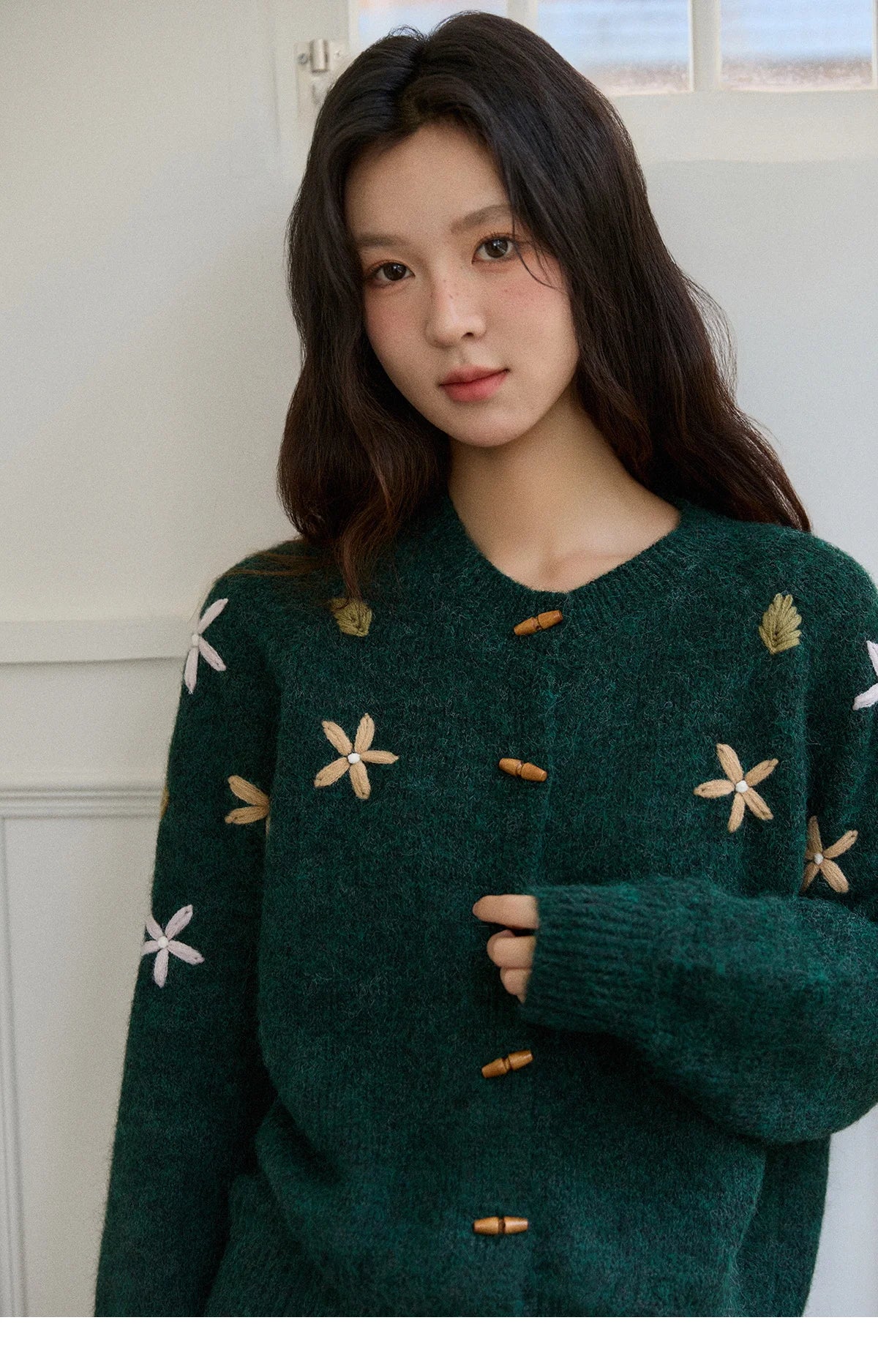 Mishow Green Retro Flower Embroidery Cardigan MXE86Z2729