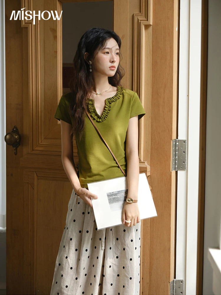 Mishow Lace V-Neck Short Sleeve Tee MXE35T0562