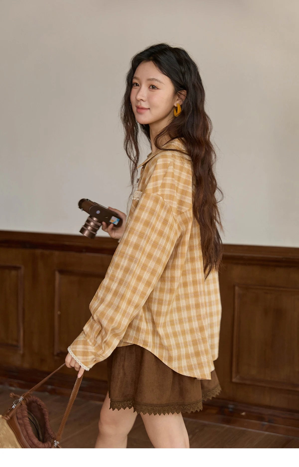 MISHOW Retro Plaid Shirt Lace Pocket Lapel Collar MXE43C2378