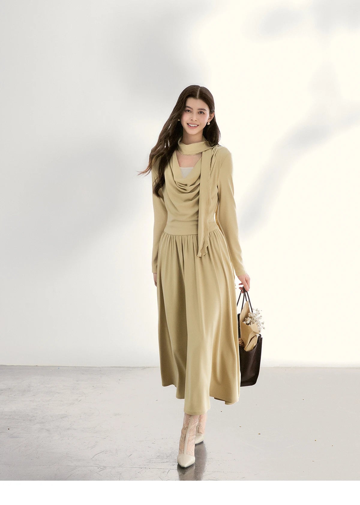 Mishow Khaki Swinging Collar Scarf Waist Dress MXF11L2552