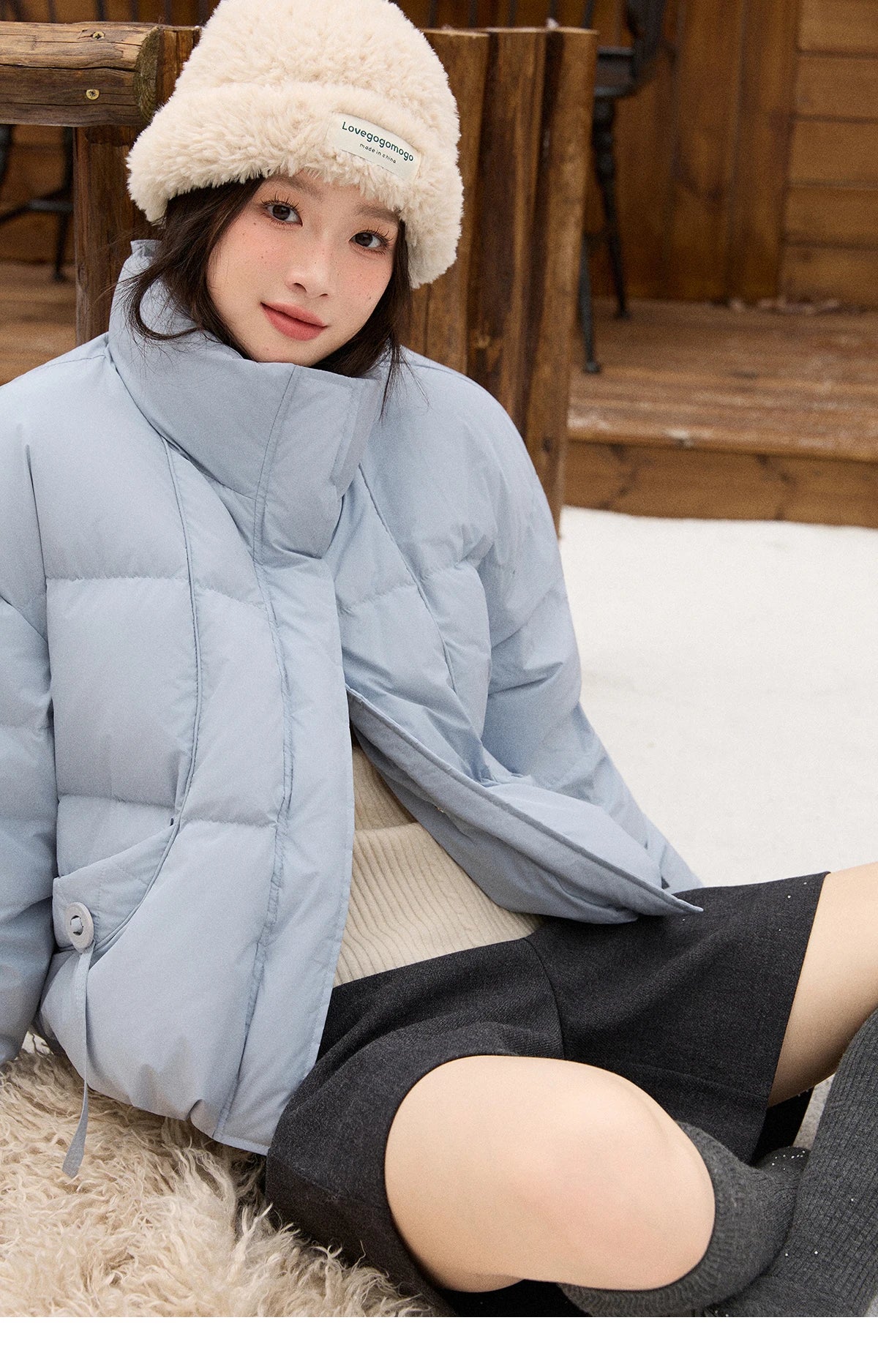 Mishow Blue Turn-Down Collar Short Down Jacket MXE51Y0083