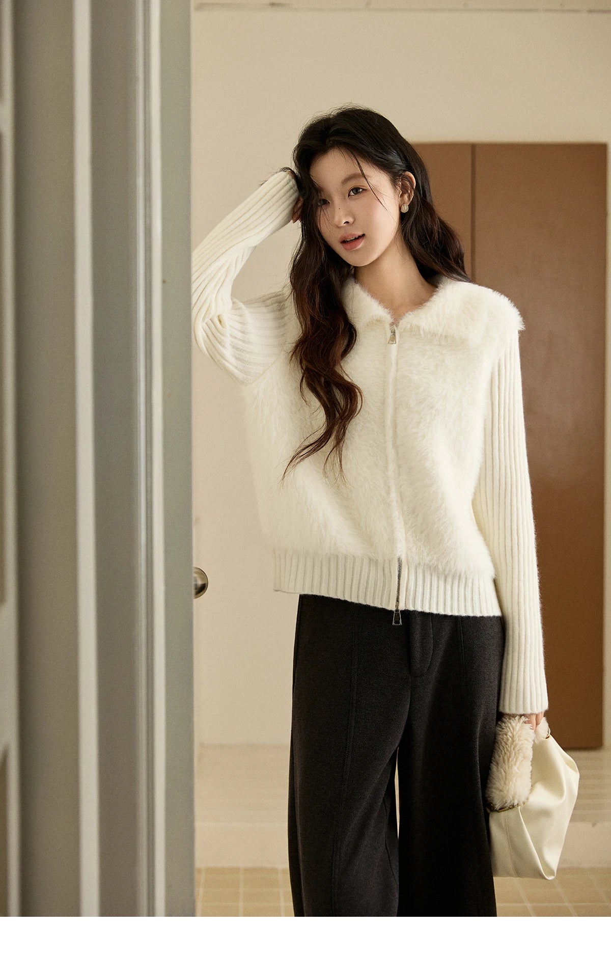 Mishow White Faux Fur Fake Two-Piece Zipper Cardigan MXE94Z2992